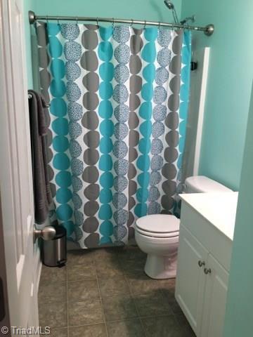154 Trinity Dr, King, NC 27021 photo 5