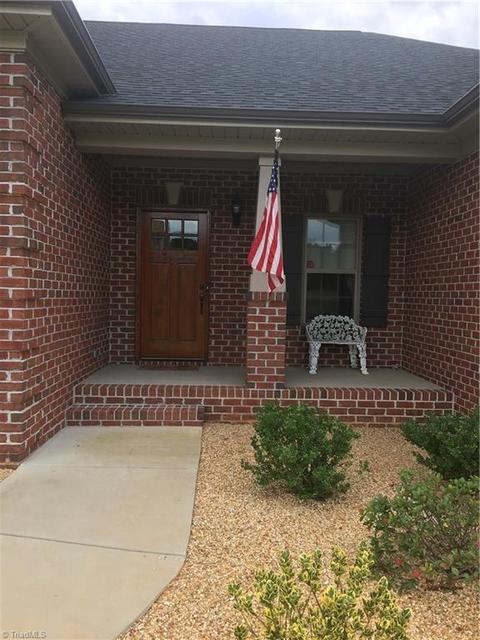 7137 English Pride Dr, Trinity, NC 27370 photo 3