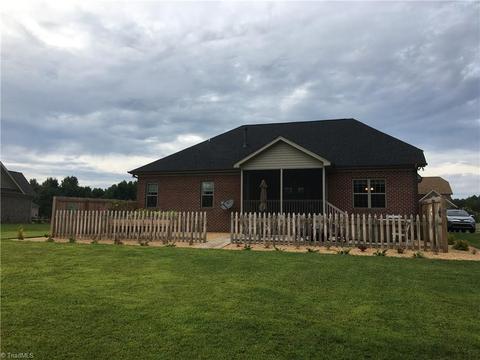 7137 English Pride Dr, Trinity, NC 27370 photo 21