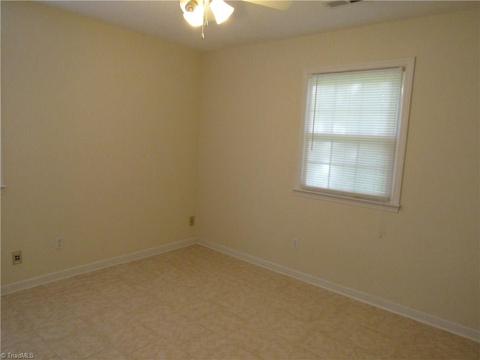 105 Rolling Green Ln, King, NC 27021 photo 27