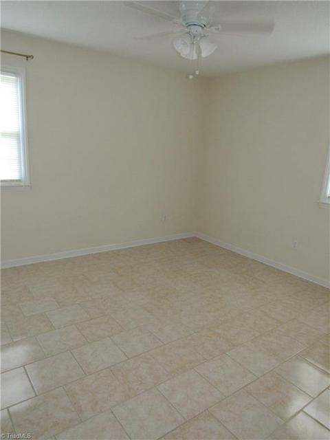 105 Rolling Green Ln, King, NC 27021 photo 26