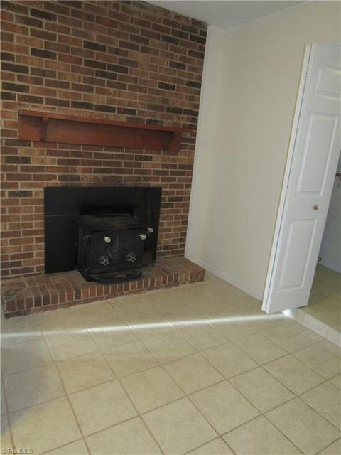 105 Rolling Green Ln, King, NC 27021 photo 28