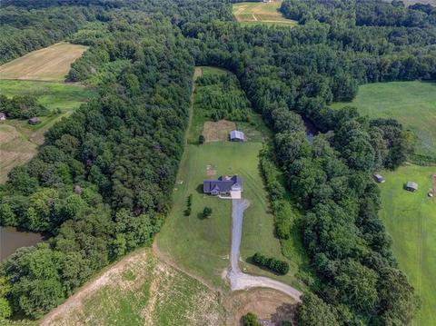 371 Proffitt Rd, Ruffin, NC 27326 photo 3