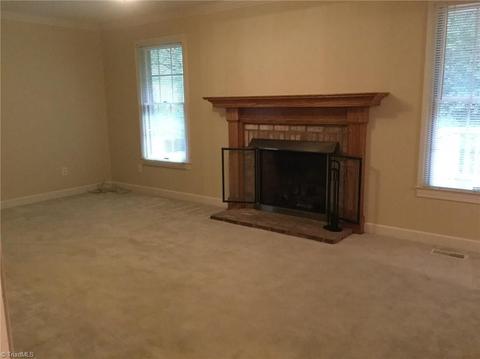 3402 Rolling Rd, High Point, NC 27265 photo 10
