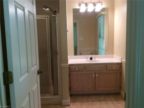3402 Rolling Rd, High Point, NC 27265 photo 13