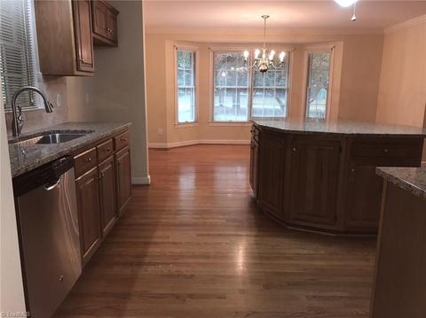 3402 Rolling Rd, High Point, NC 27265 photo 9