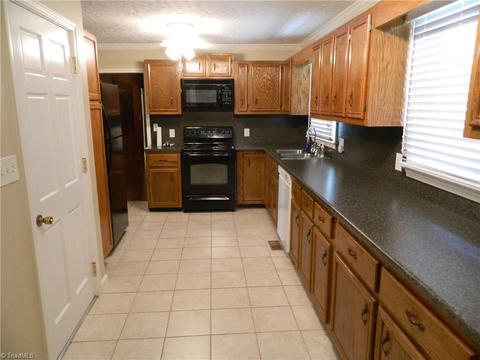 217 Norman Dr, Trinity, NC 27370 photo 7