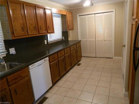 217 Norman Dr, Trinity, NC 27370 photo 8