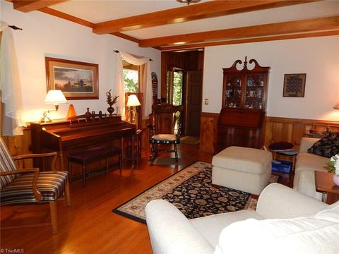 134 Eldridge Ln, State Road, NC 28676 photo 4