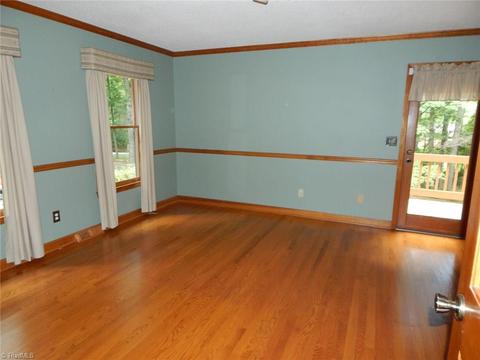 134 Eldridge Ln, State Road, NC 28676 photo 11
