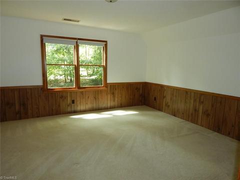 134 Eldridge Ln, State Road, NC 28676 photo 15