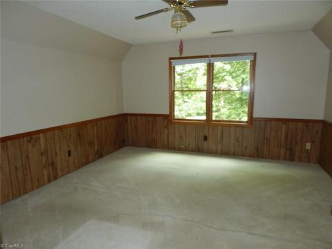 134 Eldridge Ln, State Road, NC 28676 photo 17