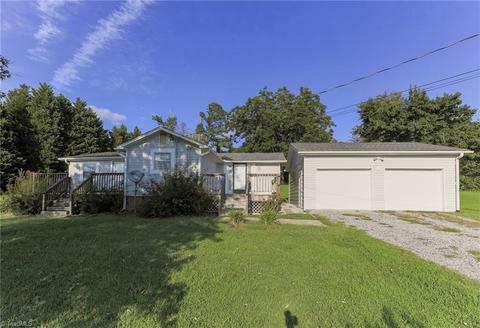 4818 Old Turnpike Rd, Trinity, NC 27370 photo 3