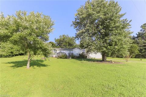 4818 Old Turnpike Rd, Trinity, NC 27370 photo 5