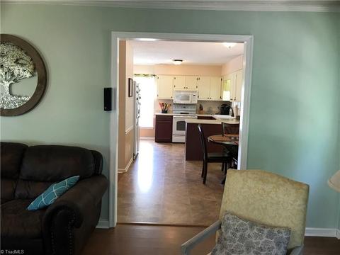206 Winfield Dr, King, NC 27021 photo 8