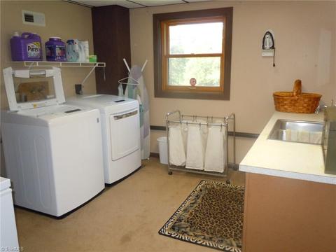 518 Butner Rd, Pinnacle, NC 27043 photo 14