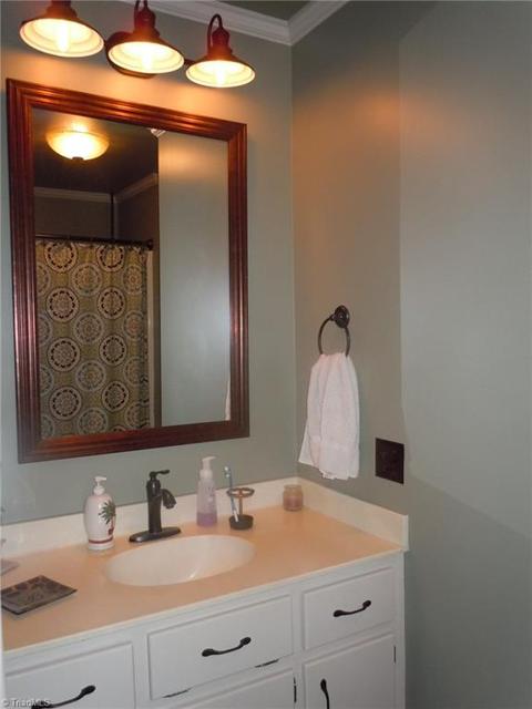 518 Butner Rd, Pinnacle, NC 27043 photo 11