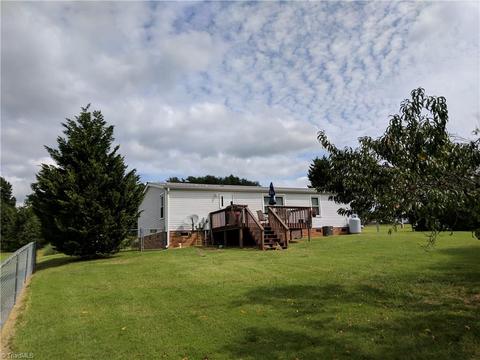 113 Hayes Dr, King, NC 27021 photo 27