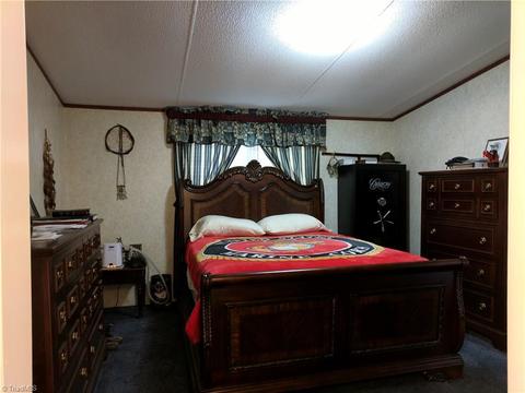 113 Hayes Dr, King, NC 27021 photo 11