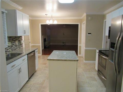 250 Winfield Dr, King, NC 27021 photo 8