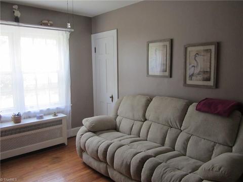 200 S 7th Ave, Mayodan, NC 27027 photo 12