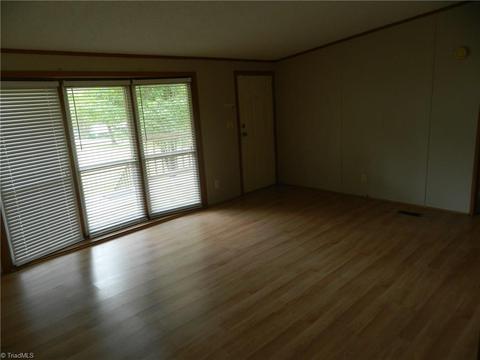 6536 Heathwood Dr, Trinity, NC 27370 photo 7
