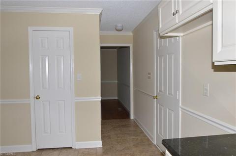5000 Peppertree Rd, Clemmons, NC 27012 photo 11