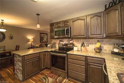 5051 Jordan Valley Rd, Trinity, NC 27370 photo 3