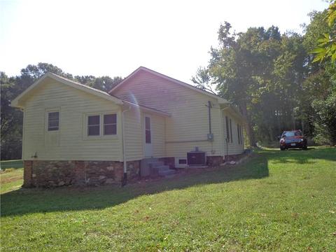 189 Pittsboro St, Staley, NC 27355 photo 12