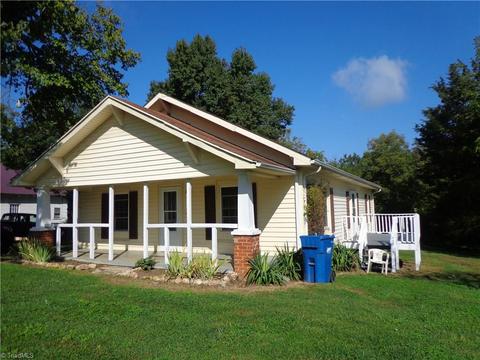 189 Pittsboro St, Staley, NC 27355 photo 1