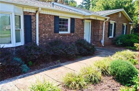 112 Ember Ct, King, NC 27021 photo 2