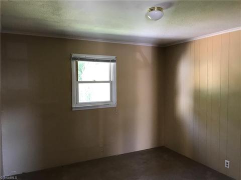 3121 Wayne Ave, High Point, NC 27262 photo 8