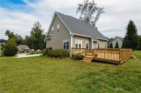 3000 Walbrook Ter, Browns Summit, NC 27214 photo 29