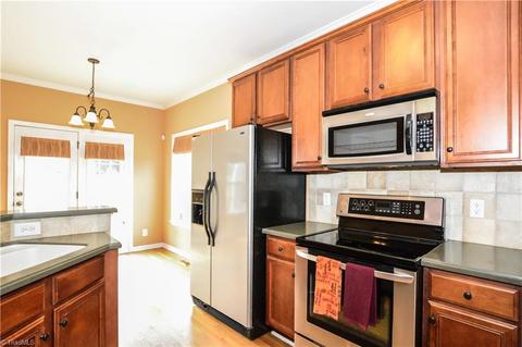 3000 Walbrook Ter, Browns Summit, NC 27214 photo 11