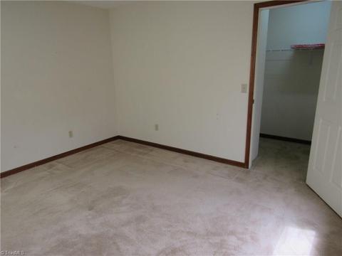 3446 Hillside Dr, High Point, NC 27265 photo 17