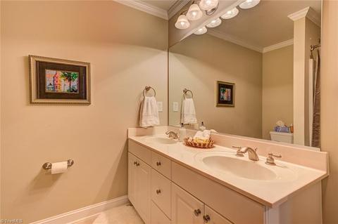 122 Augusta Pl, High Point, NC 27265 photo 22