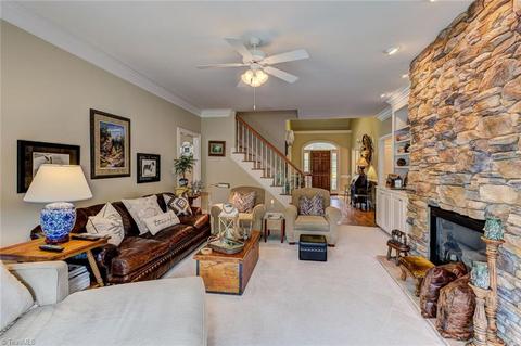 122 Augusta Pl, High Point, NC 27265 photo 6