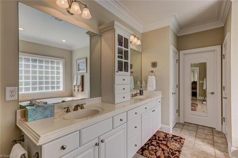 122 Augusta Pl, High Point, NC 27265 photo 19