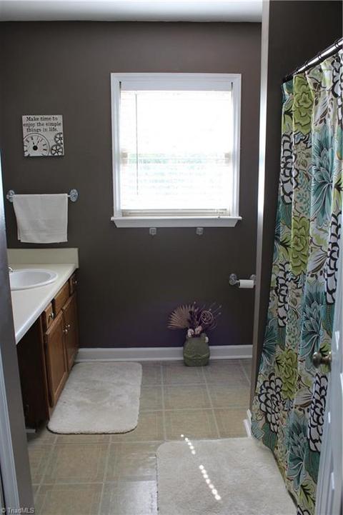 101 Oak Forest Ln, Trinity, NC 27370 photo 17