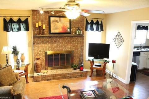 101 Oak Forest Ln, Trinity, NC 27370 photo 3