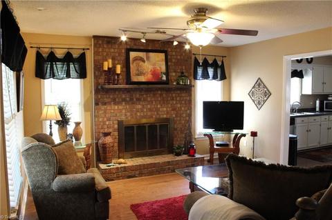 101 Oak Forest Ln, Trinity, NC 27370 photo 2