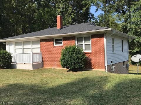 909 Circle Dr, High Point, NC 27262 photo 12