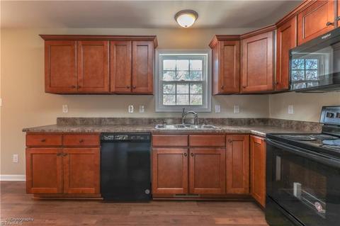 5607 Merle Dr, Trinity, NC 27370 photo 10