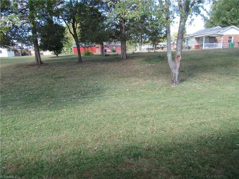 212 Pulliam St, King, NC 27021 photo 23
