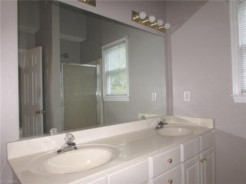 4113 Carroll Brook Rd, High Point, NC 27265 photo 16
