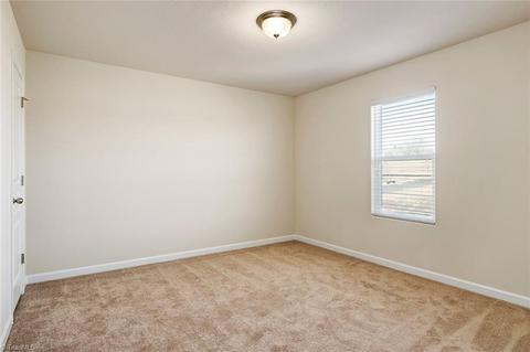 367 Donelson Way, Burlington, NC 27217 photo 9