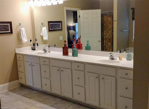 417 Maverick Trail Dr, King, NC 27021 photo 8