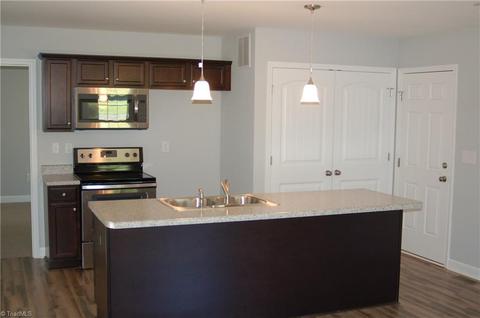 97 Rink Rd, Mayodan, NC 27027 photo 3