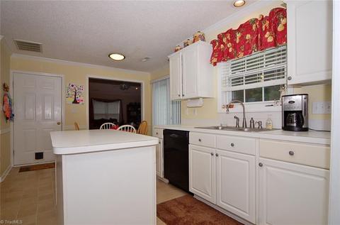 3338 Timberwolf Ave, High Point, NC 27265 photo 12