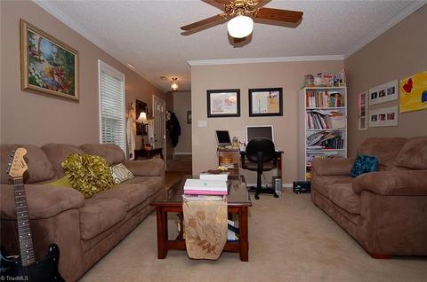 3338 Timberwolf Ave, High Point, NC 27265 photo 6
